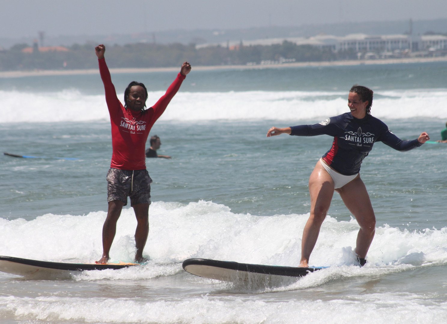 Santai Surf School 初学冲浪课程