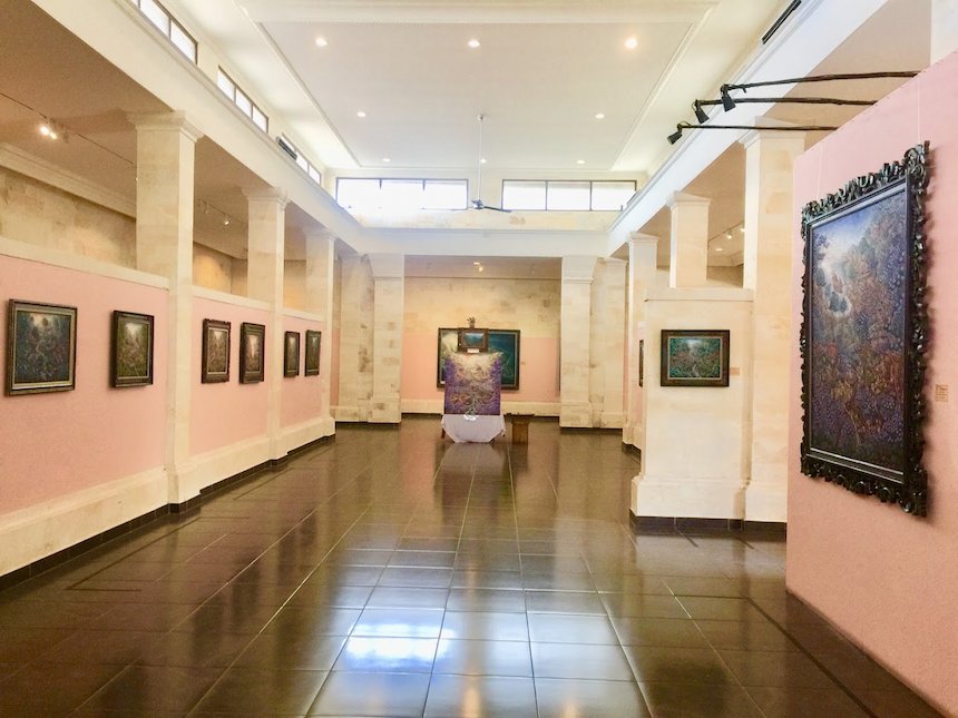绘画宫博物馆 Museum Puri Lukisan 环境或菜品参考 3