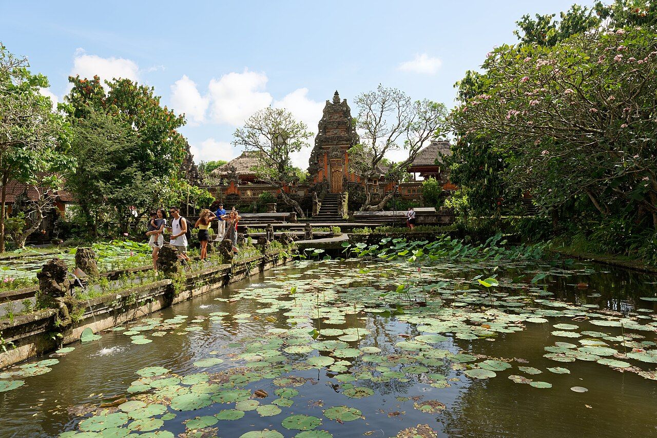 水宫寺 Saraswati Temple 环境或菜品参考 1